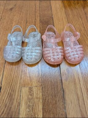Old Navy Baby Girls Glitter Jelly Sandals In Pink And Clear Size 5 Two Pairs